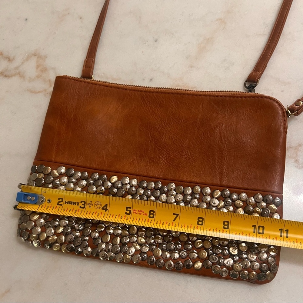 ANTIK KRAFT Brown Leather Crossbody With Silver Tone Metal Studs EUC - Picture 4 of 8